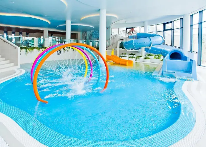 Aqua Resort s-Aqua Park, Sauna, Jacuzzi No Limit, Parking